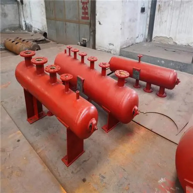 平乐分集水器安装高度